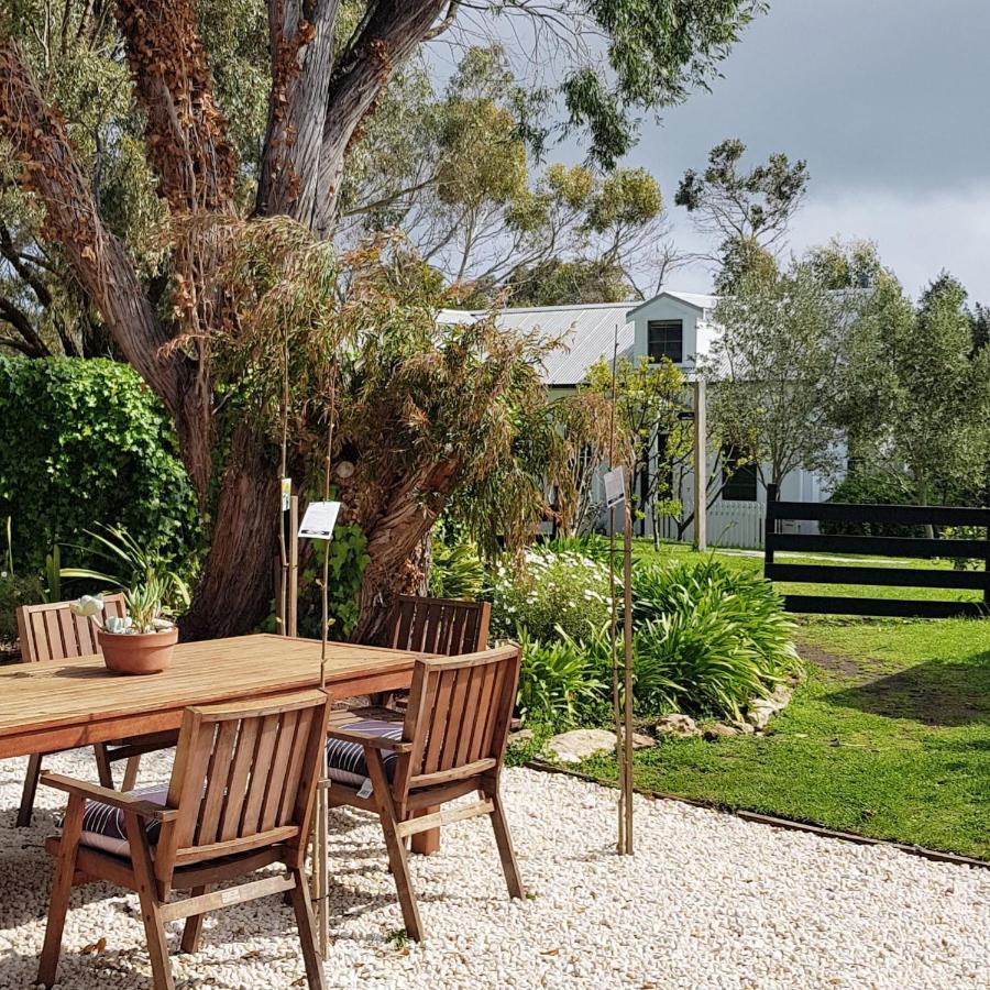 Clonmara Country House And Cottages 포트페어리 외부 사진
