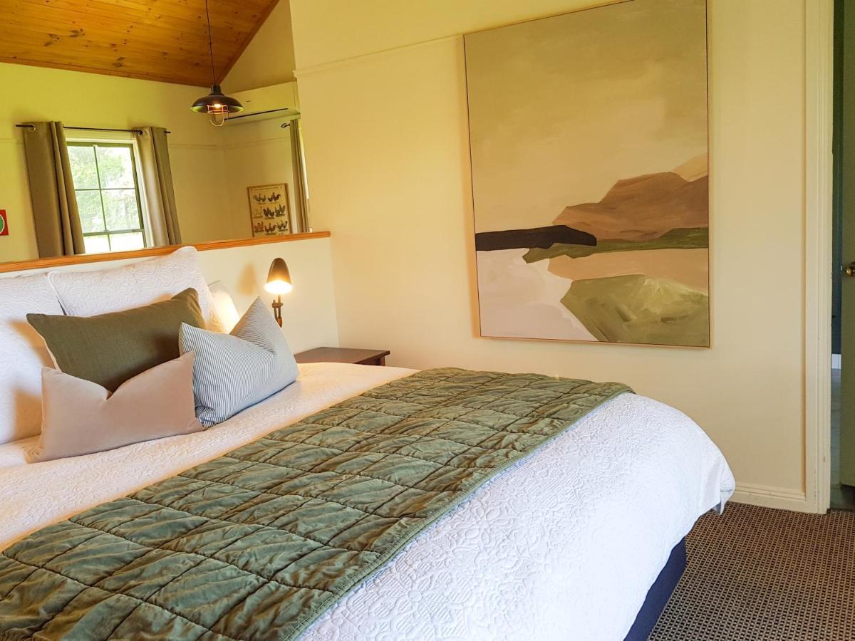 Clonmara Country House And Cottages 포트페어리 외부 사진