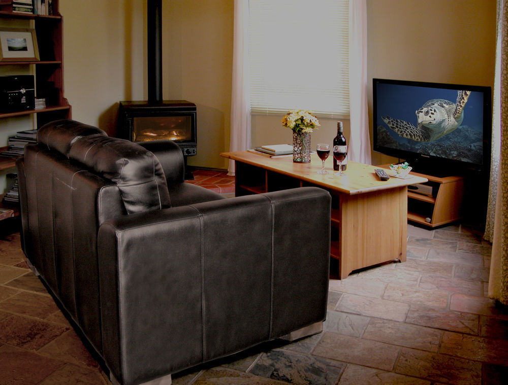 Clonmara Country House And Cottages 포트페어리 외부 사진
