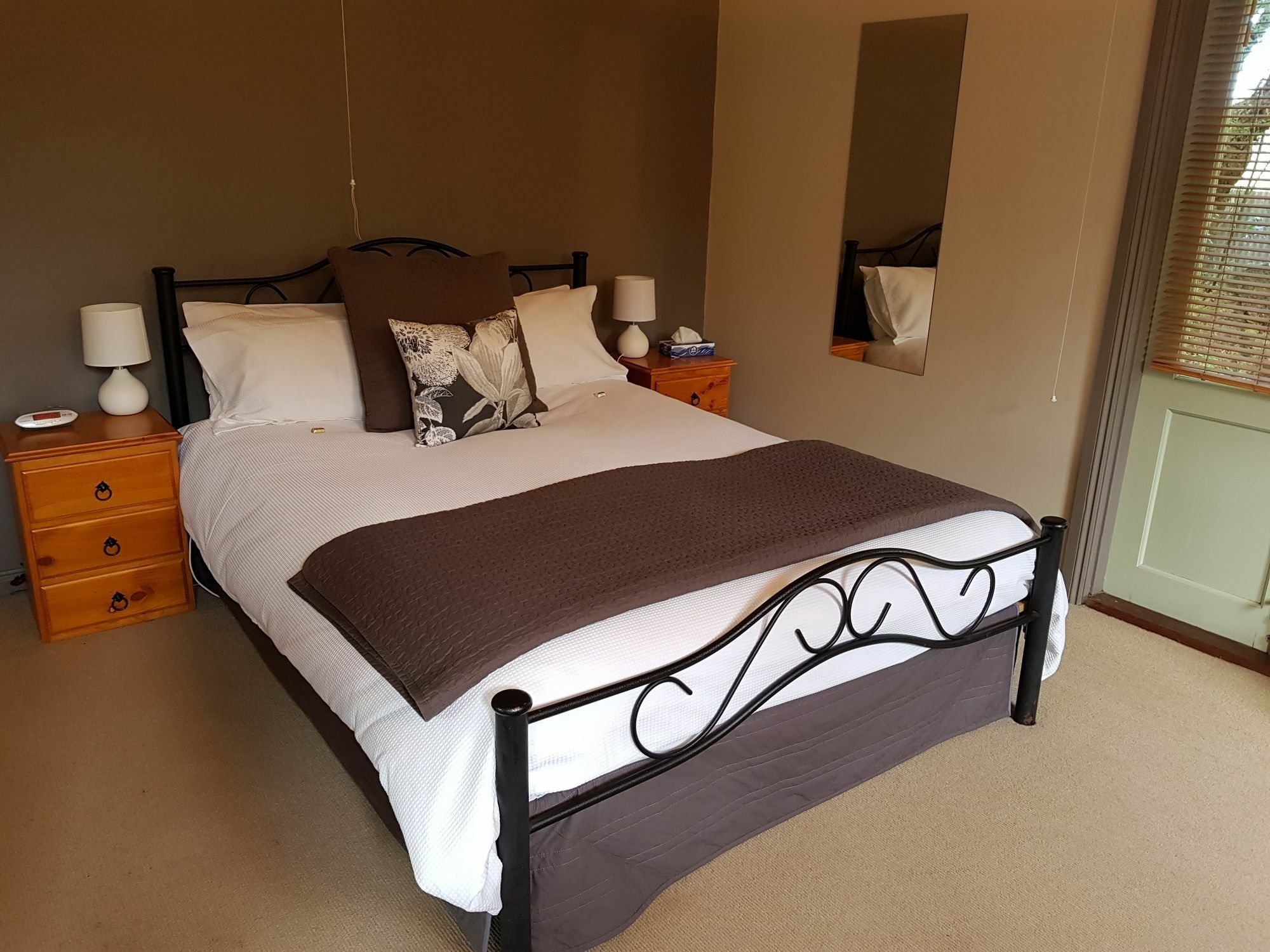 Clonmara Country House And Cottages 포트페어리 외부 사진
