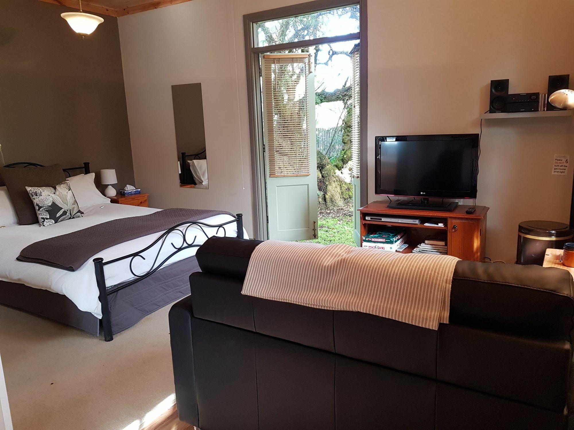 Clonmara Country House And Cottages 포트페어리 외부 사진